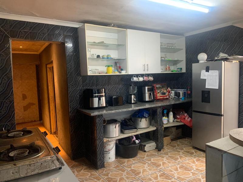 4 Bedroom Property for Sale in Lentegeur Western Cape